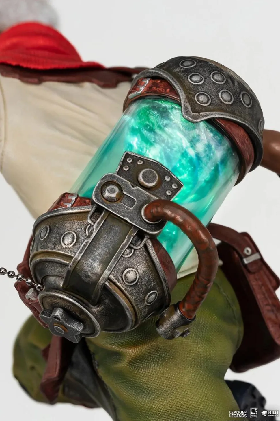League of Legends - Ekko 1/4th Scale Statue