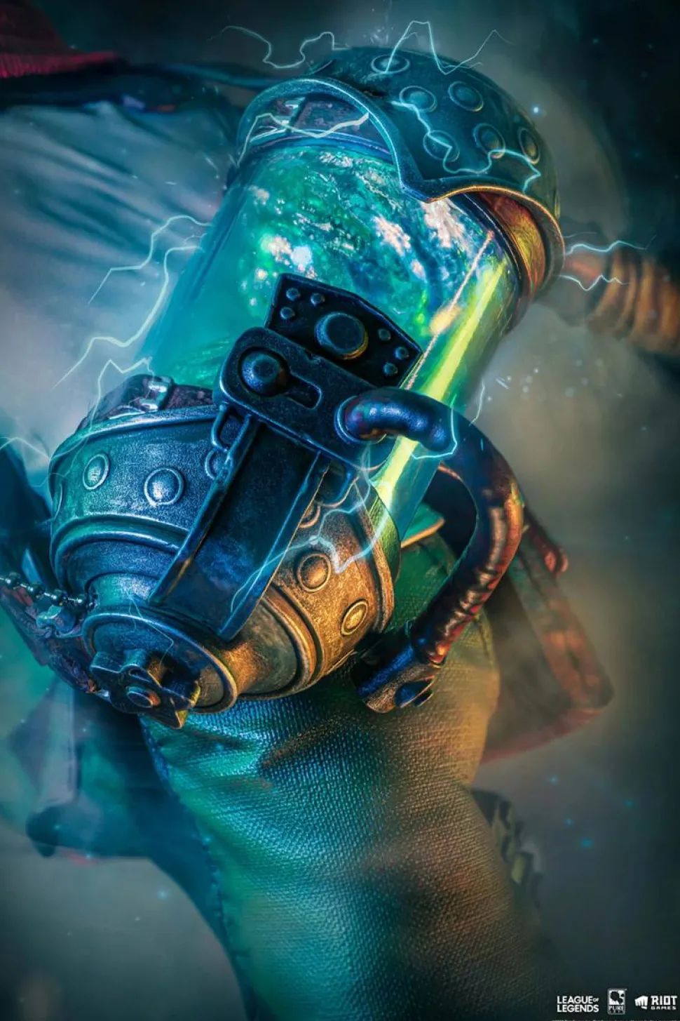 League of Legends - Ekko 1/4th Scale Statue