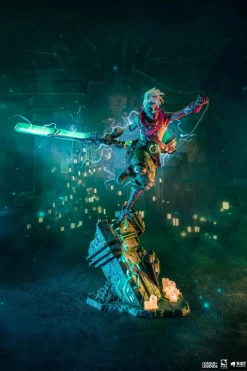 League of Legends - Ekko 1/4th Scale Statue