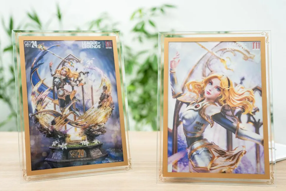 League of Legends - The Lady of Luminosity Lux 16" Statue