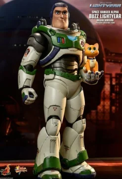 Lightyear (2022) - Alpha Buzz Lightyear Deluxe 1/6th Scale Hot Toys Action Figure