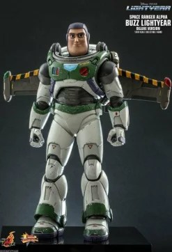 Lightyear (2022) - Alpha Buzz Lightyear Deluxe 1/6th Scale Hot Toys Action Figure