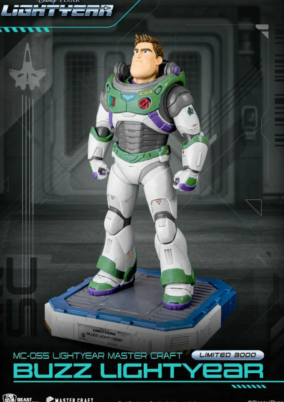Lightyear (2022) - Buzz Lightyear MC-055 Master Craft 15.7” Statue