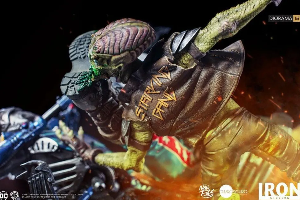 Lobo - Lobo 1/6th Scale Diorama Statue by Ivan Reis