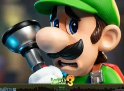 Luigi’s Mansion 3 - Luigi 9” PVC Statue