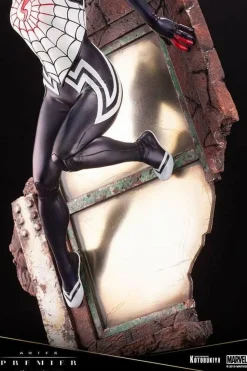 Marvel - Silk 1/10th Scale ArtFX Premier Statue