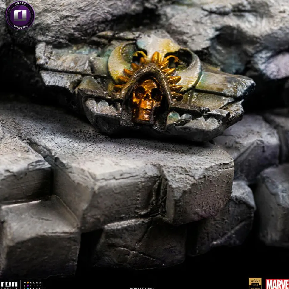 Marvel - Thanos Deluxe 1/10th Scale Statue