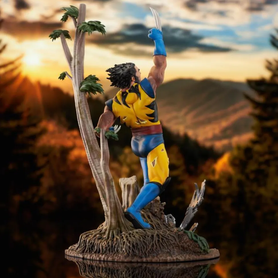 Marvel - Wolverine (1990's) X-Men Gallery 11" PVC Statue