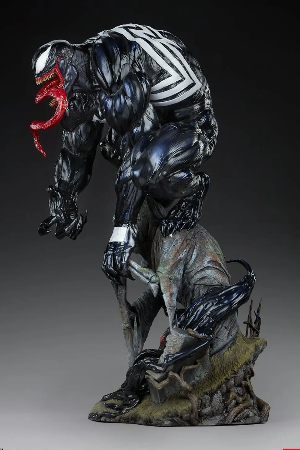 Marvel Comics - Venom Premium Format Statue
