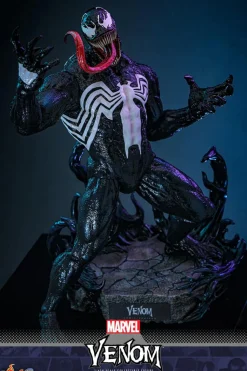Marvel Comics: Spider-Man - Venom 1/6th Scale Hot Toys Action Figure