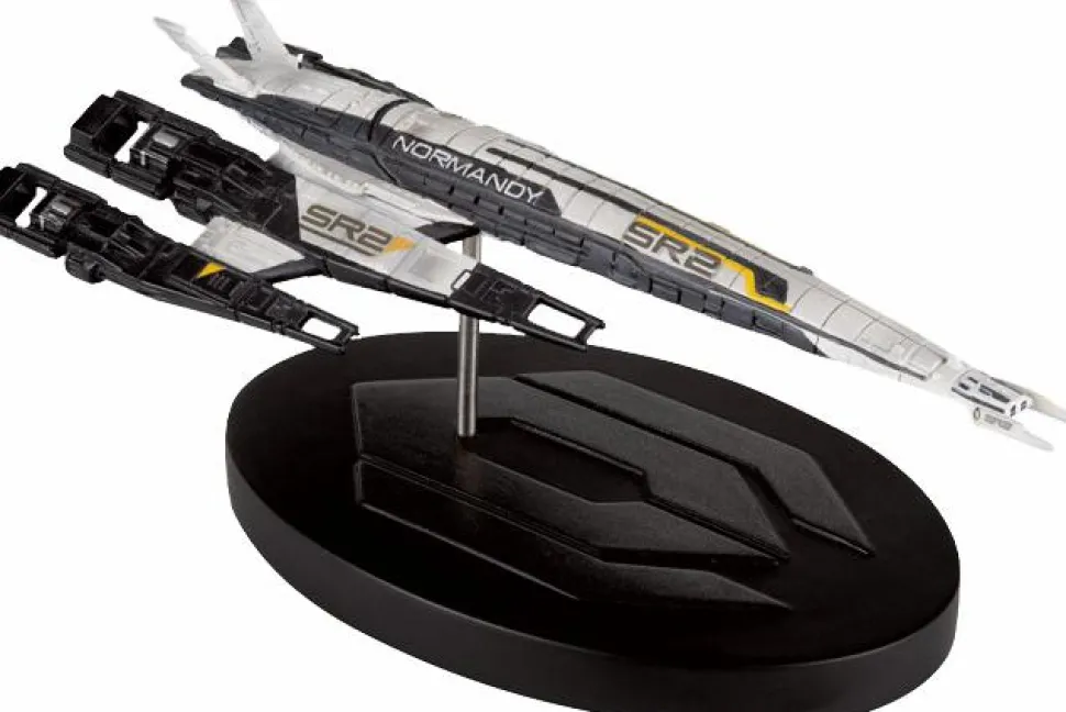 Mass Effect - Cerberus Normandy SR-2 Ship 6” Replica