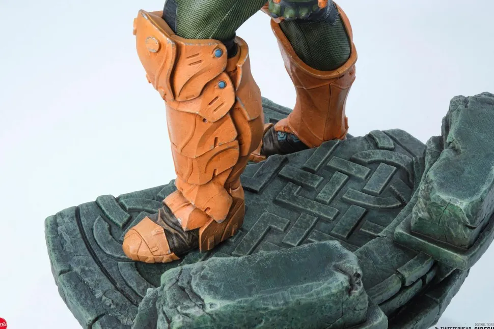 Masters of the Universe - Man-At-Arms Legends 1/5th Scale Maquette Statue