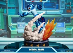 Megaman 11 - Megaman 1/4 Scale Statue
