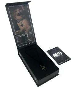 Men in Black - The Arquilian Galaxy Necklace 1:1 Scale Life-Size Prop Replica