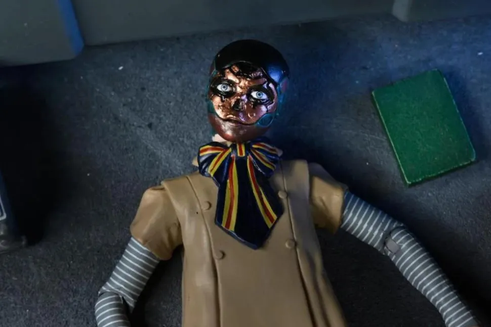 M3GAN - M3GAN Ultimate 7'' Scale Action Figure