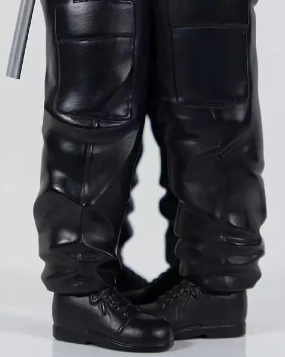 Mighty Jaxx - Kissing Coppers (Platinum Edition) 10" Statue by Brandalised