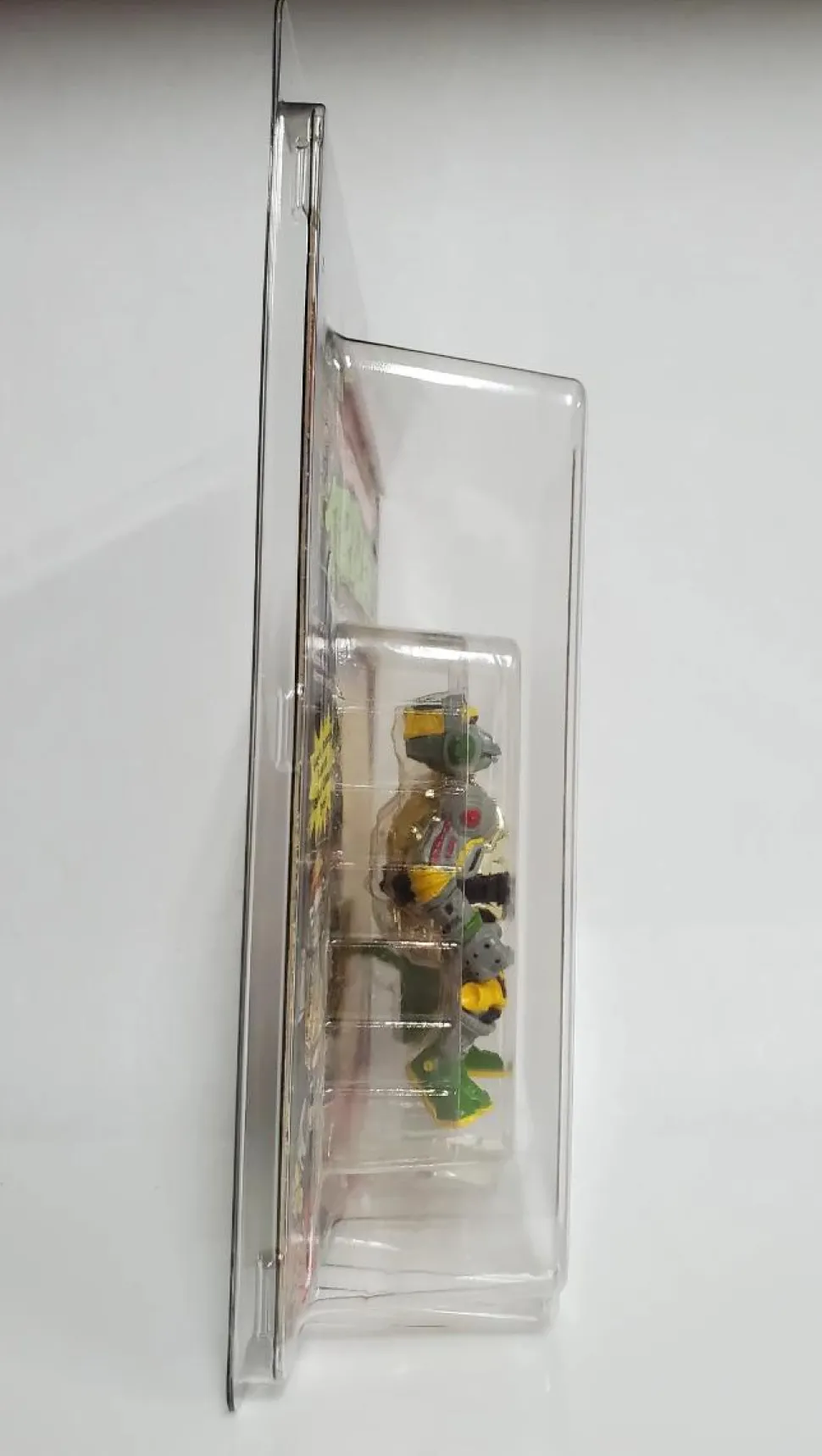 MOC Masters - Teenage Mutant Ninja Turtles 7.75" x 10.5" Action Figure UV Protective 2-Piece Case