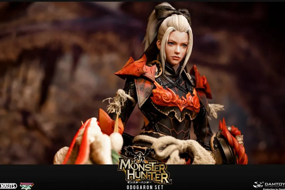 Monster Hunter - Female Hunter Odogaron Armour Deluxe 1/6th Scale Action Figure