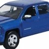 Motormax - Blue 2017 Chevy Silverado 1500 LT Z71 Crew Cab Timeless Legends Collection 1/24th Scale Die-Cast Vehicle Replica