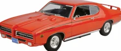 Motormax - Orange 1969 Pontiac GTO Judge Timeless Legends Collection 1/18th Scale Die-Cast Vehicle Replica