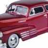 Motormax - Red 1948 Chevy Aerosedan Fleetline Timeless Legends Collection 1/24th Scale Die-Cast Vehicle Replica