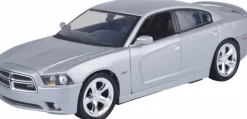 Motormax - Silver 2011 Dodge Charger R/T Timeless Legends Collection 1/24th Scale Die-Cast Vehicle Replica