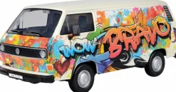 Motormax - Volkswagen Type 2 (T3) Bus (Graffiti Decal) Volkswagen Collection 1/24th Scale Die-Cast Vehicle Replica