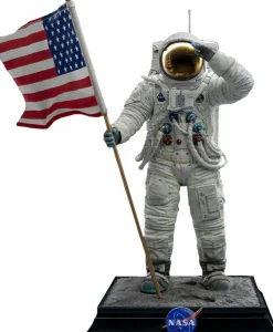 NASA - Apollo 11 Astronaut 1/10th Scale Statue