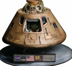 NASA - Apollo 11 Command Module Deluxe 1:20 Scale Replica