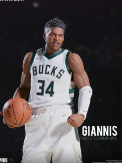 NBA Basketball - Giannis Antetokounmpo Real Masterpiece 1/6th Scale Action Figure