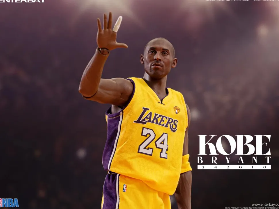 NBA Basketball - Kobe Bryant 242010 Real Masterpiece 1/6th Scale Action Figure