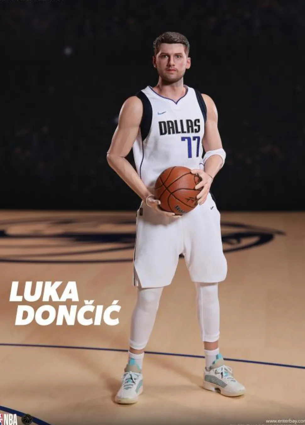 NBA Basketball - Luka Doncic 1/6th Scale Action Figure