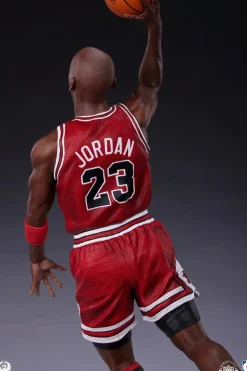 NBA Basketball - Michael Jordan 1/4th Scale Statue