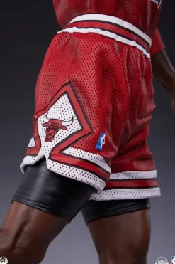 NBA Basketball - Michael Jordan 1/4th Scale Statue