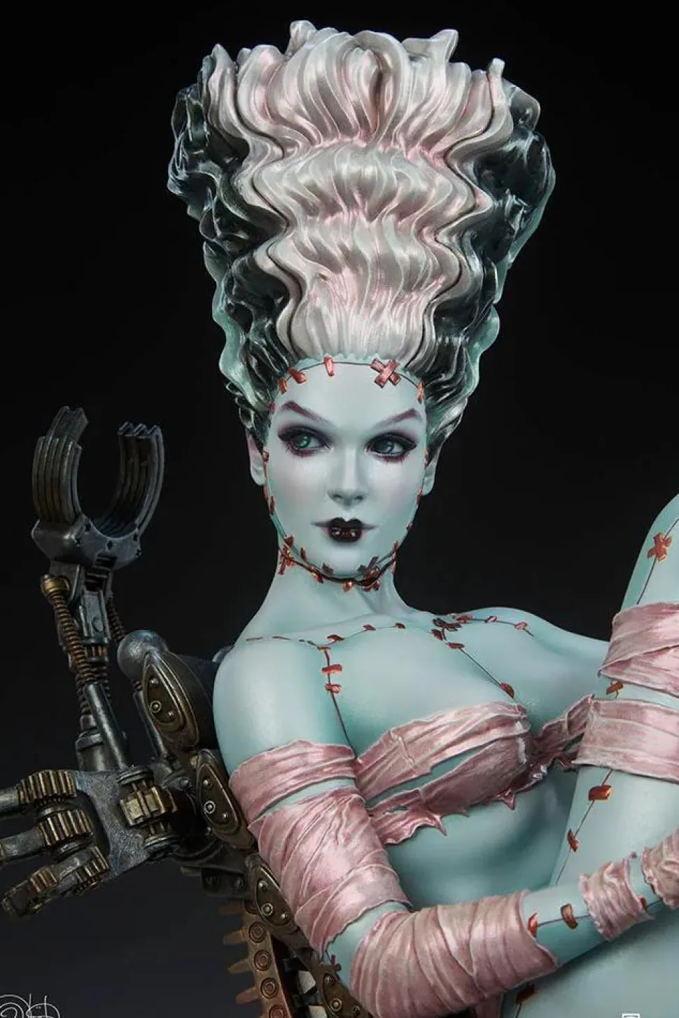Olivia De Berardinis - Frankie Reborn 17” Statue