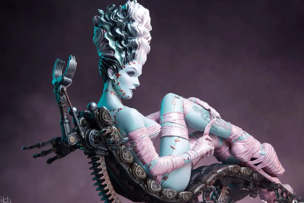 Olivia De Berardinis - Frankie Reborn 17” Statue