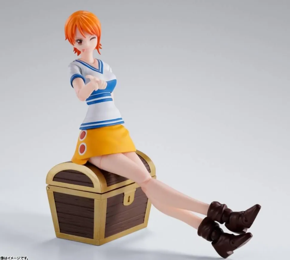 One Piece - Nami (Romance Dawn) S.H.Figuarts 5.5" Action Figure
