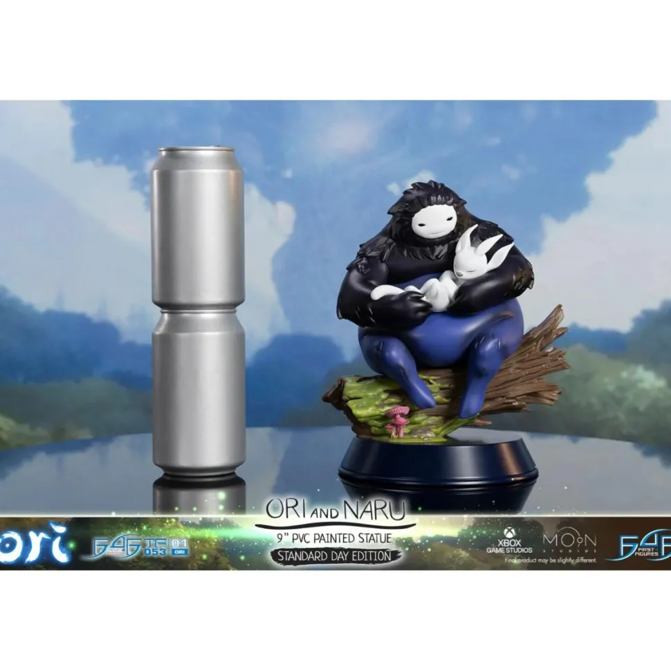 Ori and the Blind Forest - Ori and Naru Day Variant 8” PVC Statue