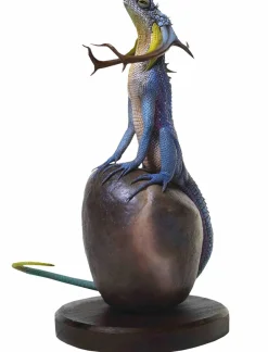 Origin - Crown Lizard 9” Statue by David Zhou