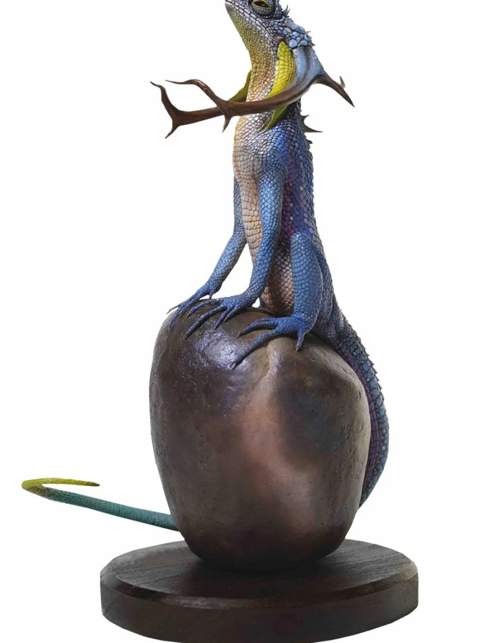 Origin - Crown Lizard 9” Statue by David Zhou