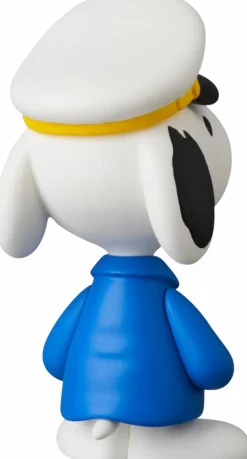Peanuts - Captain Snoopy Ultra Detail Figure UDF Vinyl Figure (Series 16)