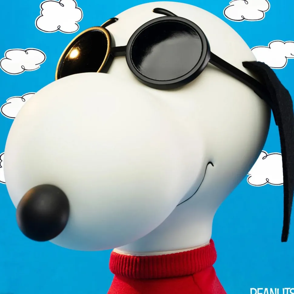 Peanuts - Joe Cool Snoopy SuperSize 12" Vinyl Figure