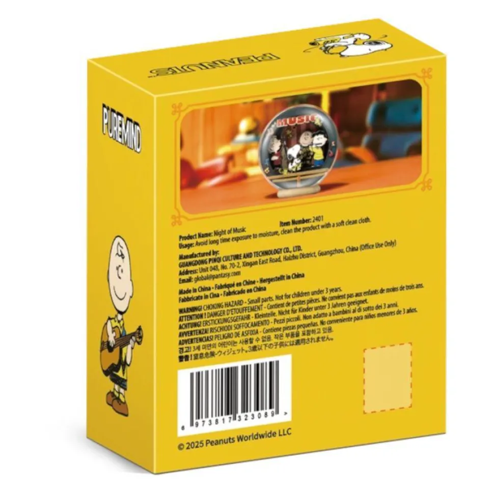 Peanuts - Snoopy Night Of Music Globe Wooden Theater Wooden Construction Set (27 Pieces)
