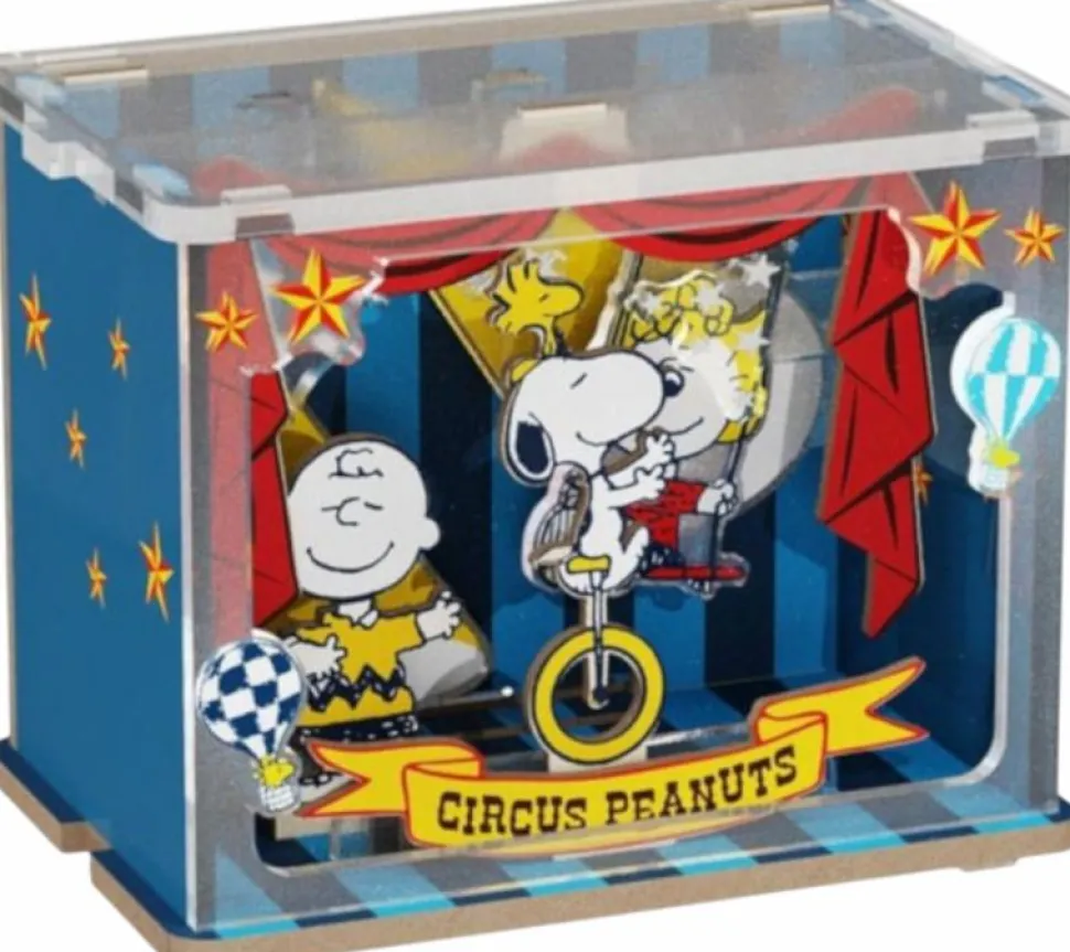 Peanuts - Snoopy Talent Show DIY Mini Scene Wooden Construction Set (48 Pieces)