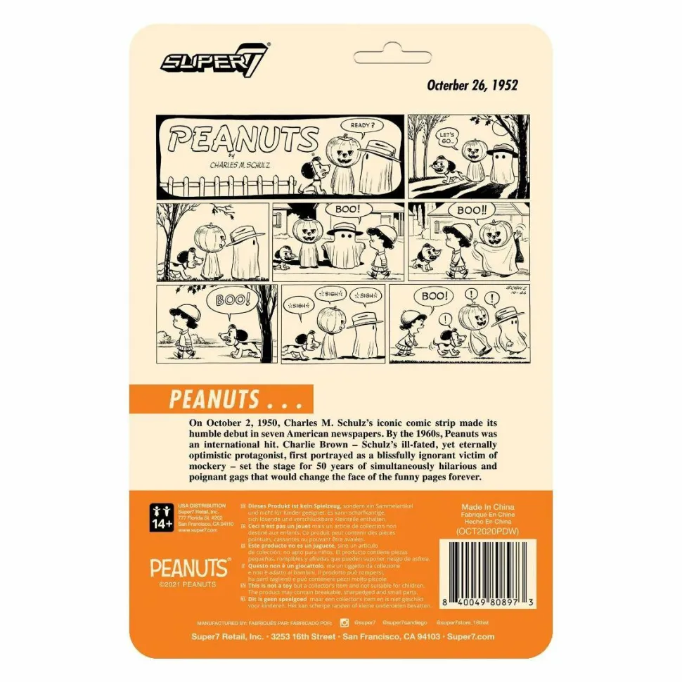 Peanuts - Snoopy with Halloween Mask ReAction 3.75” Action Figure