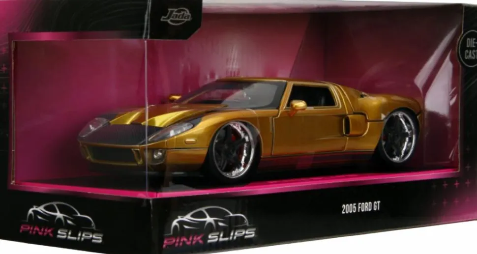 Pink Slips - Gold 2005 Ford GT 1/24th Scale Die-Cast Vehicle Replica