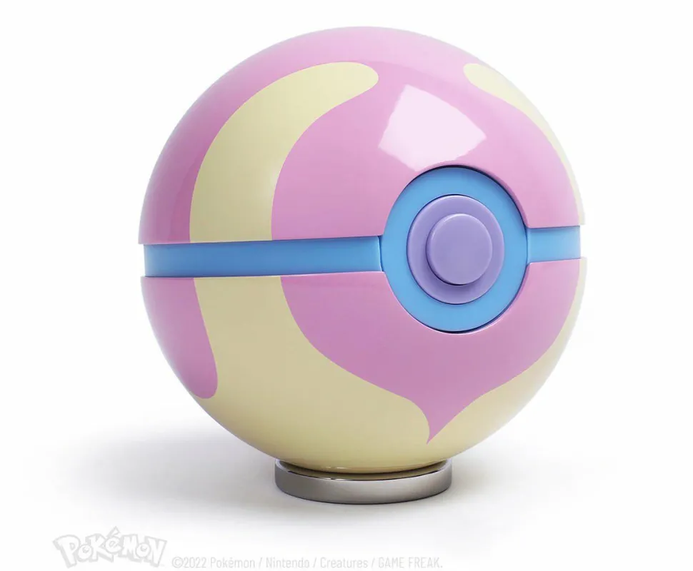 Pokemon - Heal Ball 1:1 Scale Life Size Die-Cast Prop Replica