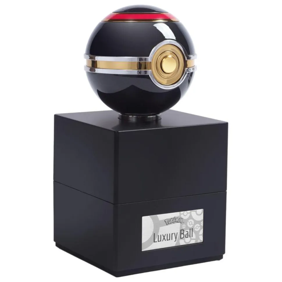 Pokemon - Luxury Ball 1:1 Scale Life-Size Die-Cast Prop Replica