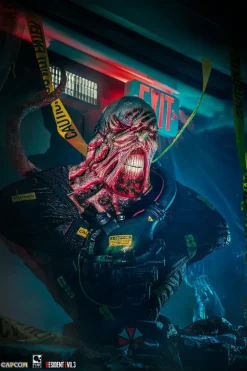 Resident Evil 3 - Nemesis 1:1 Life-Size Bust