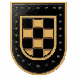 Resident Evil 4 - Salazar Family Insignia Limited Edition Metal Medallion